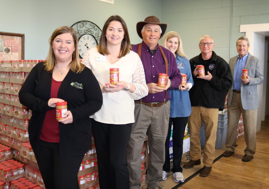  Bringing News to Peanut Farmers across the Southeast